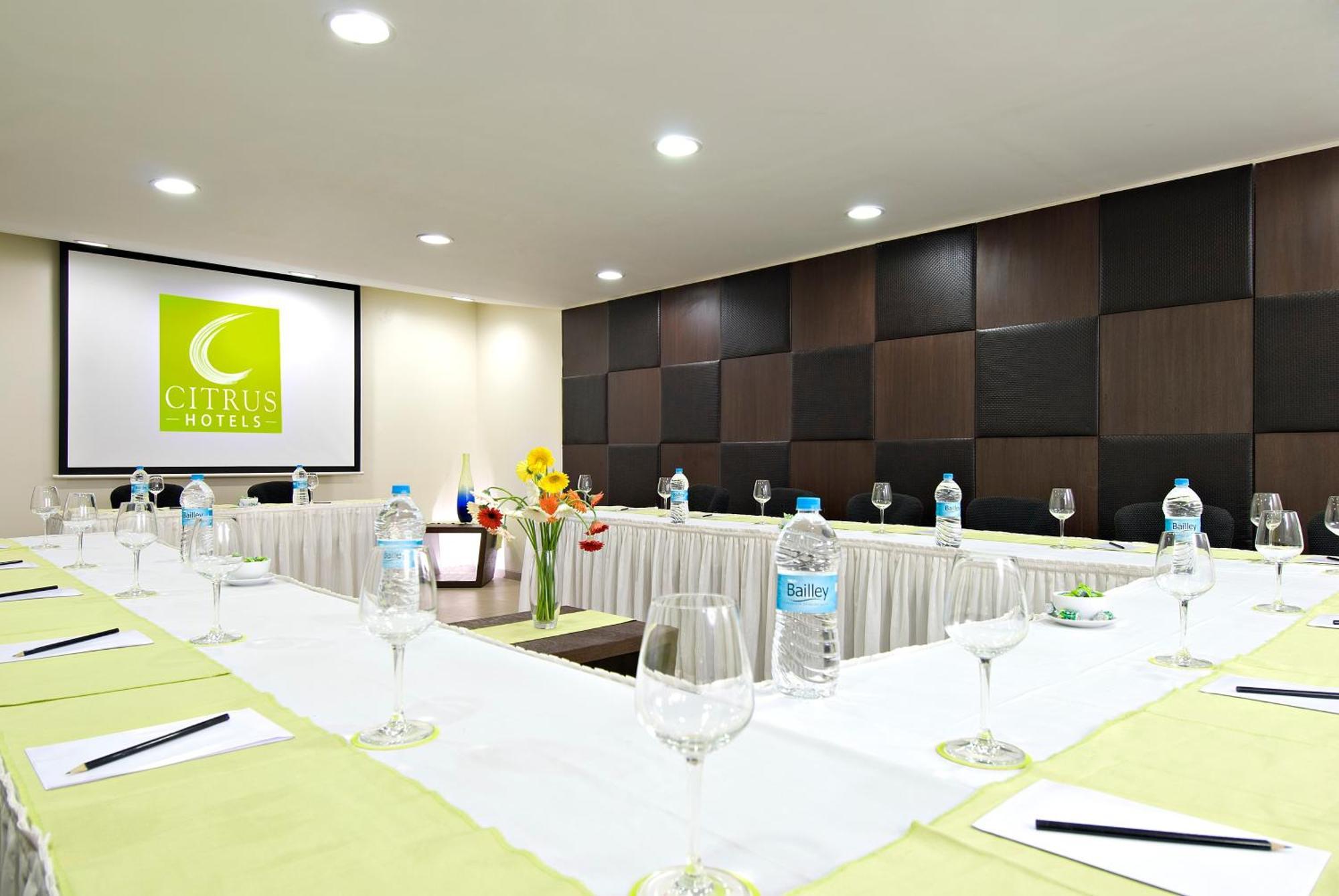 Citrus Hotel Lonavala Exterior foto